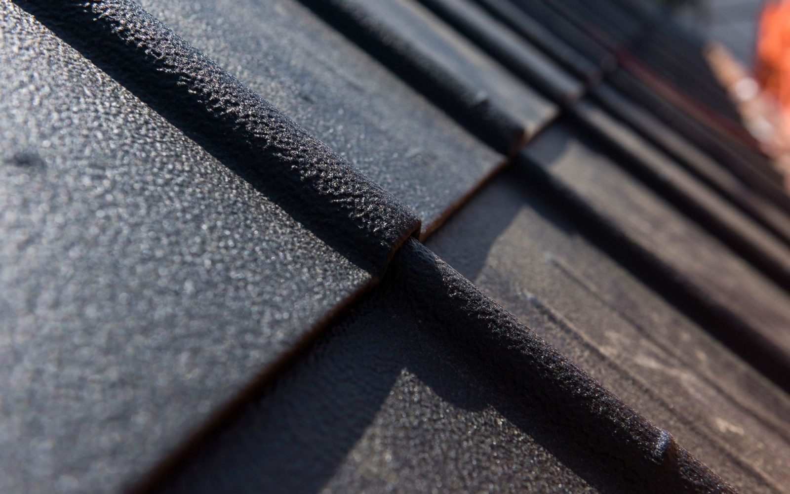 COUVERTURE EN TUILES, ARDOISE, ETERNIT OU METALLIQUE